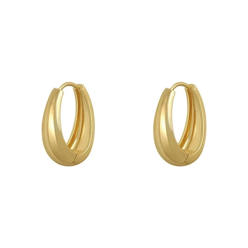 Boucles d’Oreilles Créoles – Métal Élégant