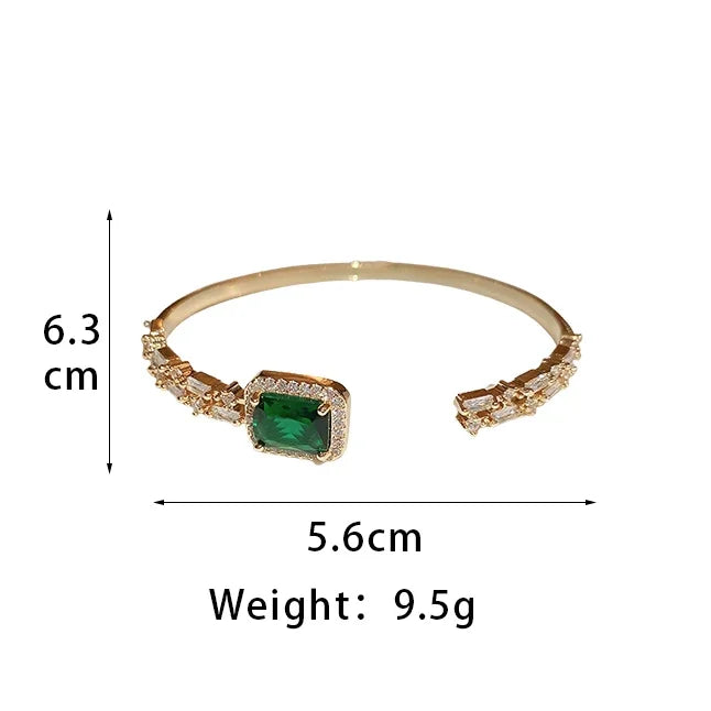 Bracelet Manchette Zircon Carré – Élégance